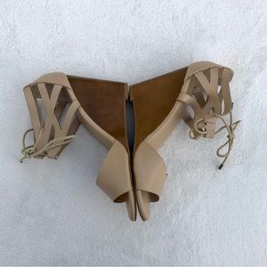 BAMBOO Wedges Heels Lace Up Shoes Sz. 9 Neural Beige